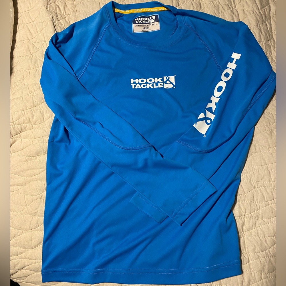 Boys Hook and Tackle UPF sun shirt size Lg
